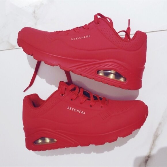 SKETCHERS "UNO STAND ON AIR" RED SNEAKERS - Picture 2 of 9